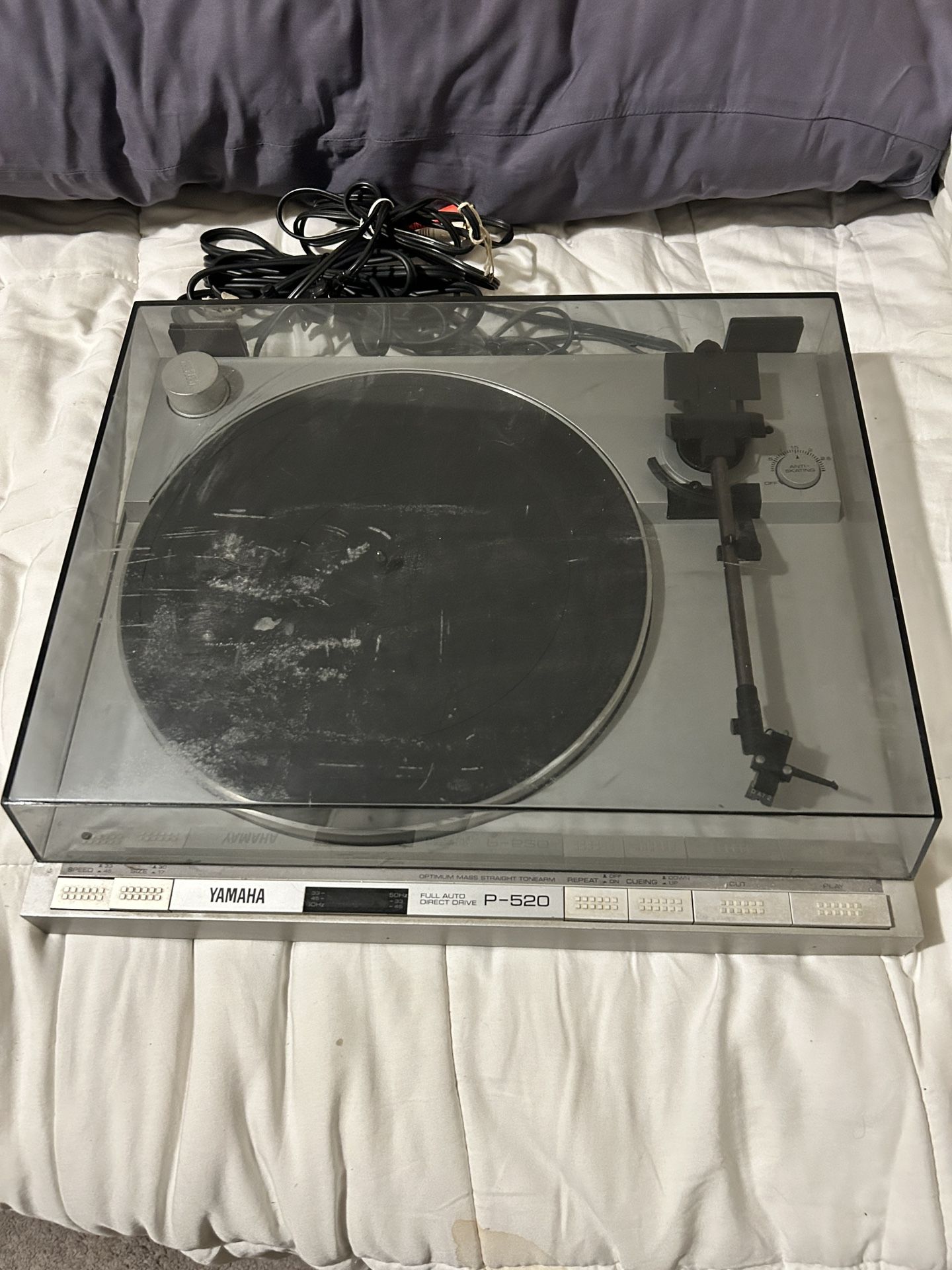 Yamaha Turntable.