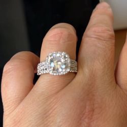 Ziconia  Stainless Ring 8 Size