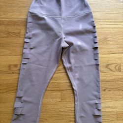 Alo Leggings Size M