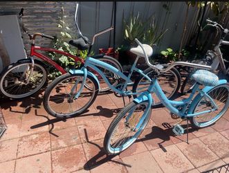 Bikes - beach cruiser- good condition
