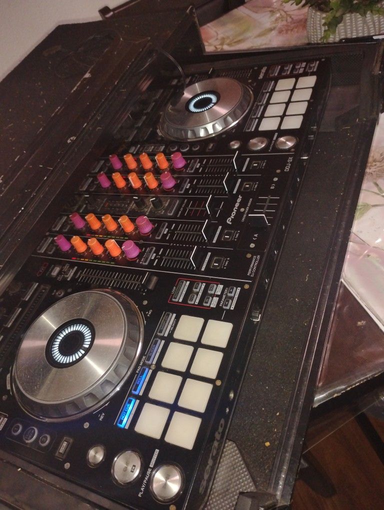 Dj Control