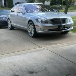 2007 Mercedes-Benz S-Class