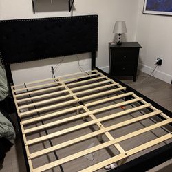 Black Velvet headboard & bed Frame - Queen Size