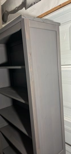 Book Shelf