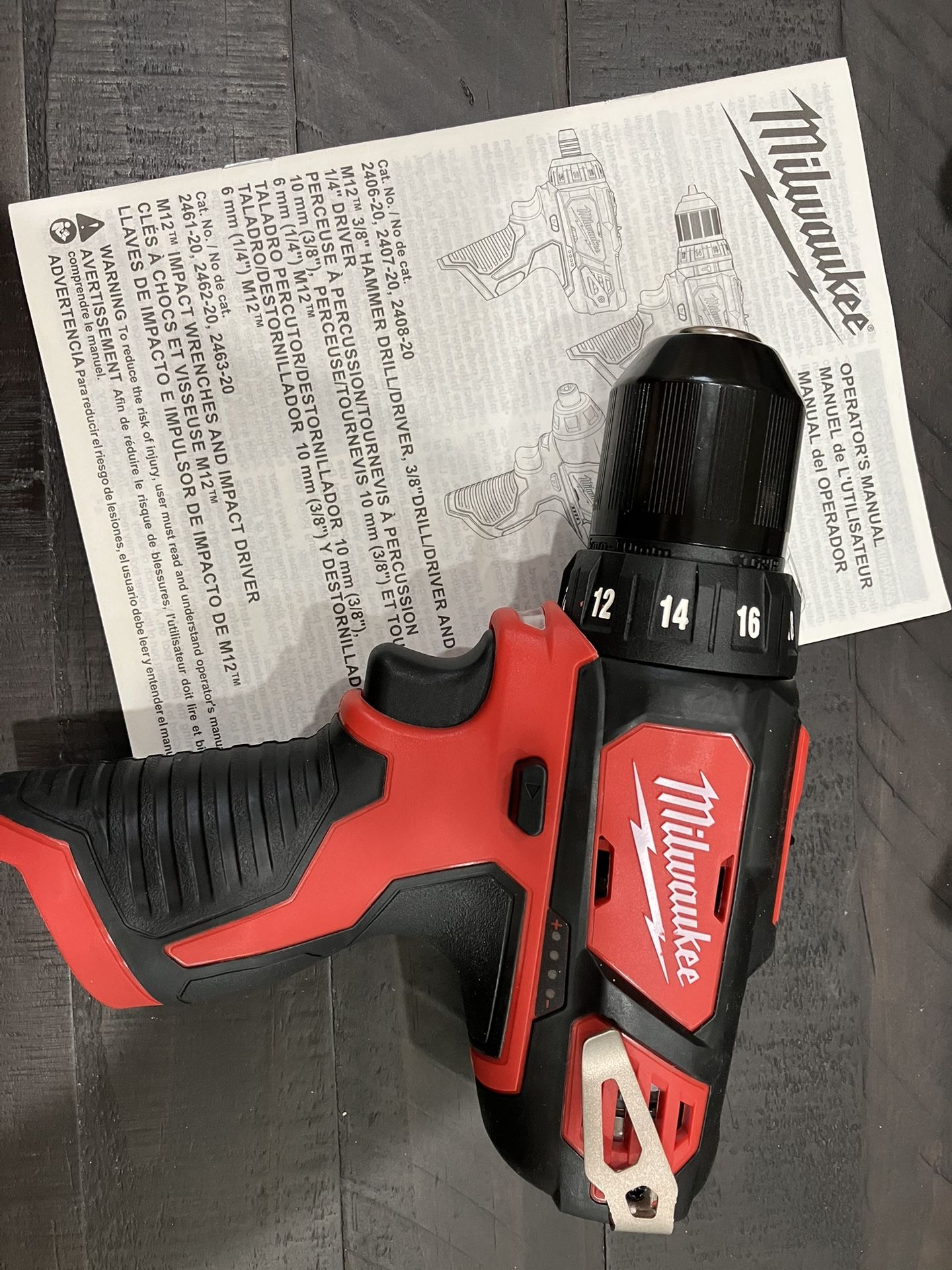 Milwaukee M12 Drill 
