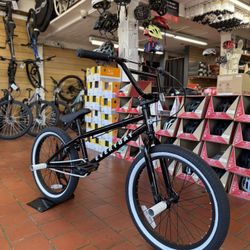 SE Bike BMX