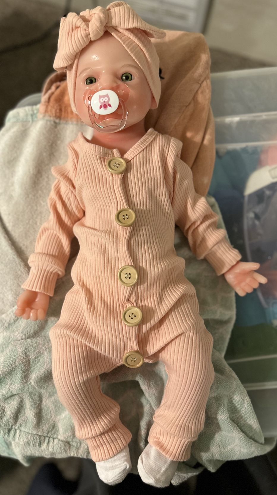 BRAND NEW IN BOX!  22 INCH FULL PLATINUM SILICONE DOLL 