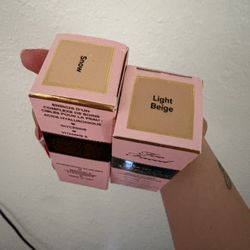 Foundations Concealers 