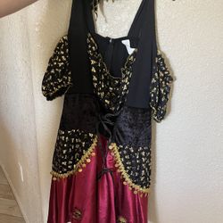 Halloween Pirate Girl (women’s)