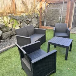 Outdoor Furniture Set