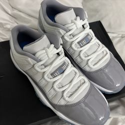 Nike Air Jordan 11 Retro Low Cement - Size 6.5
