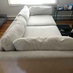 72x34 2 Piece Sectional With Matching Chaise