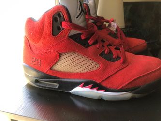 Jordan retro raging bull 5’s  size 10.5