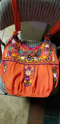 NEW HAND MADE WOMEN'S BAG