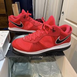 Nike LeBron 8 Lows Size 14