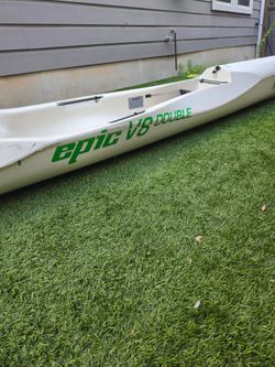 Tandem racing canoe (Epic Surfski V8 double)