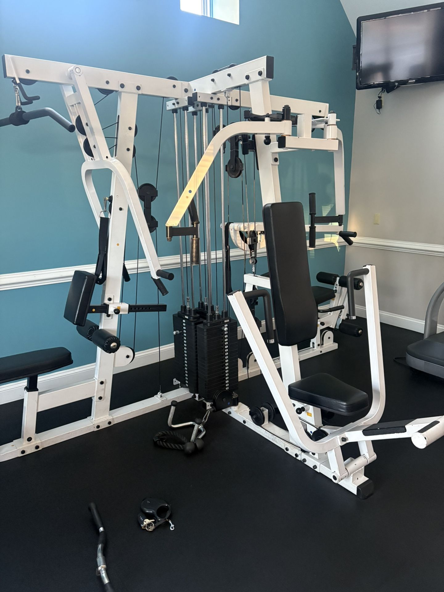 Gym Equipment Excellent Condition
