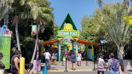sesame place tickets  $20 each ticket includes up close parking