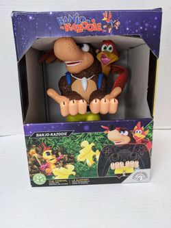 2023 Cable Guys BANJO-KAZOOIE Deluxe Mobile Phone and Game Controller Holder NEW in Box