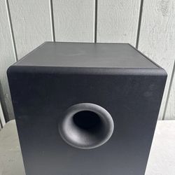 KLH E-12DB Powered Subwoofer 12"  Fully Functional.
