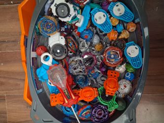 Beyblade lot