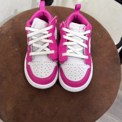 White and Pink Nike air Force Lows (9 Toddlers)