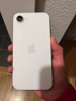 iPhone 16e BOOST MOBILE