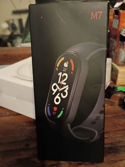 M7 smart fitness wellness tracker