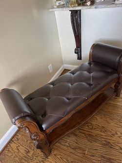 Wooden/Leather Upholstered Bench