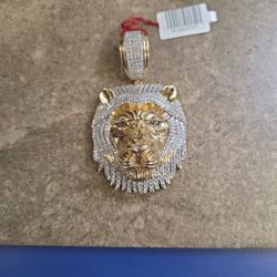 LION PENDANT DIAMOND 10K 77.8 GR 