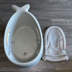 baby whale tub 