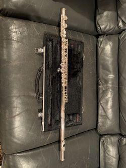 Flute - Yamaha 2 YFL225S