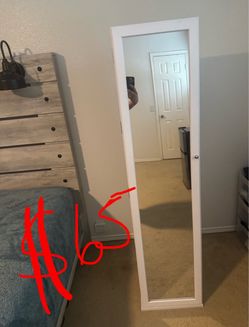 Garage sale / moving sale