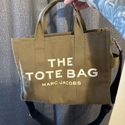 Marc Jacob The Tote Bag