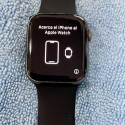 Apple Watch Series 5 44mm