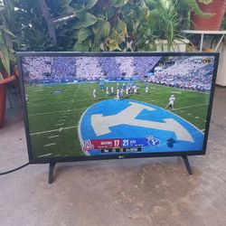 TV With Remote Control  - 32 Inch