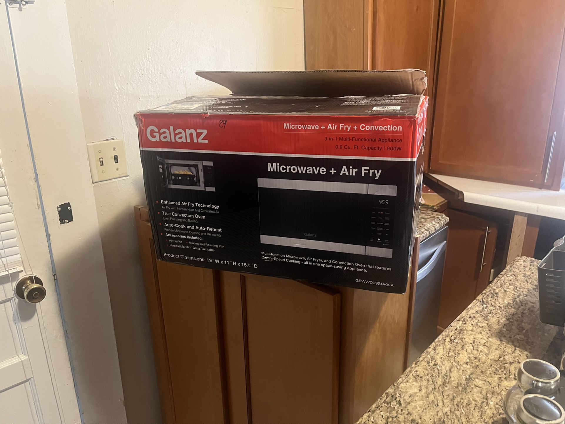 Galanz, 3 In One Microwave And Air Fryer And Convection Oven. 