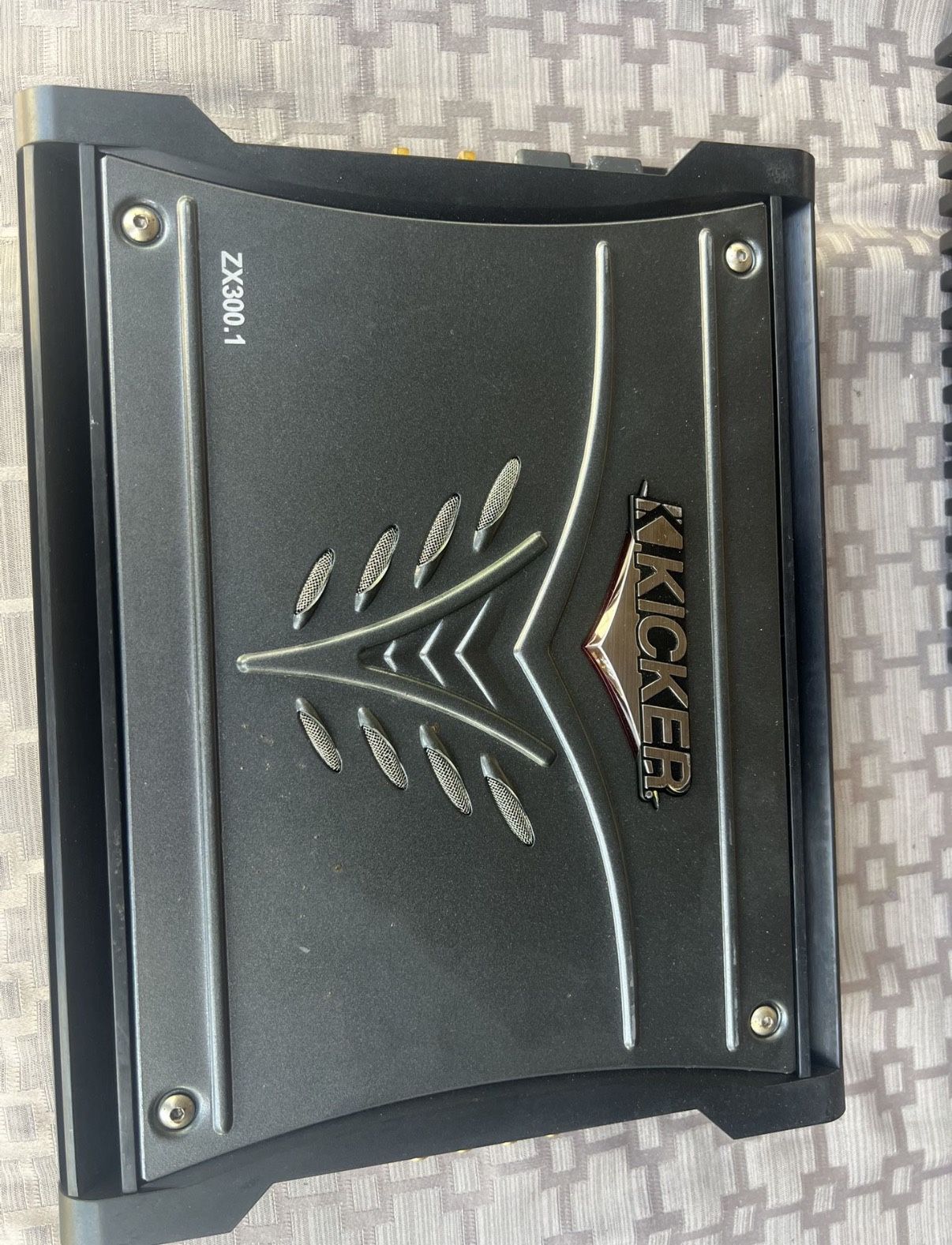 Kicker ZX300.1 amplifier