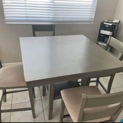 Grey Table Set 