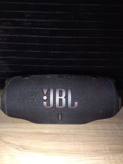 JBL Charge 6