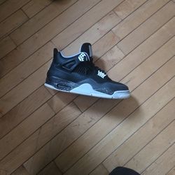 Jordan 4 Fear 