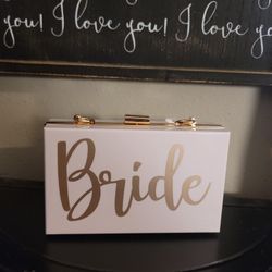 Bride Hard Clutch