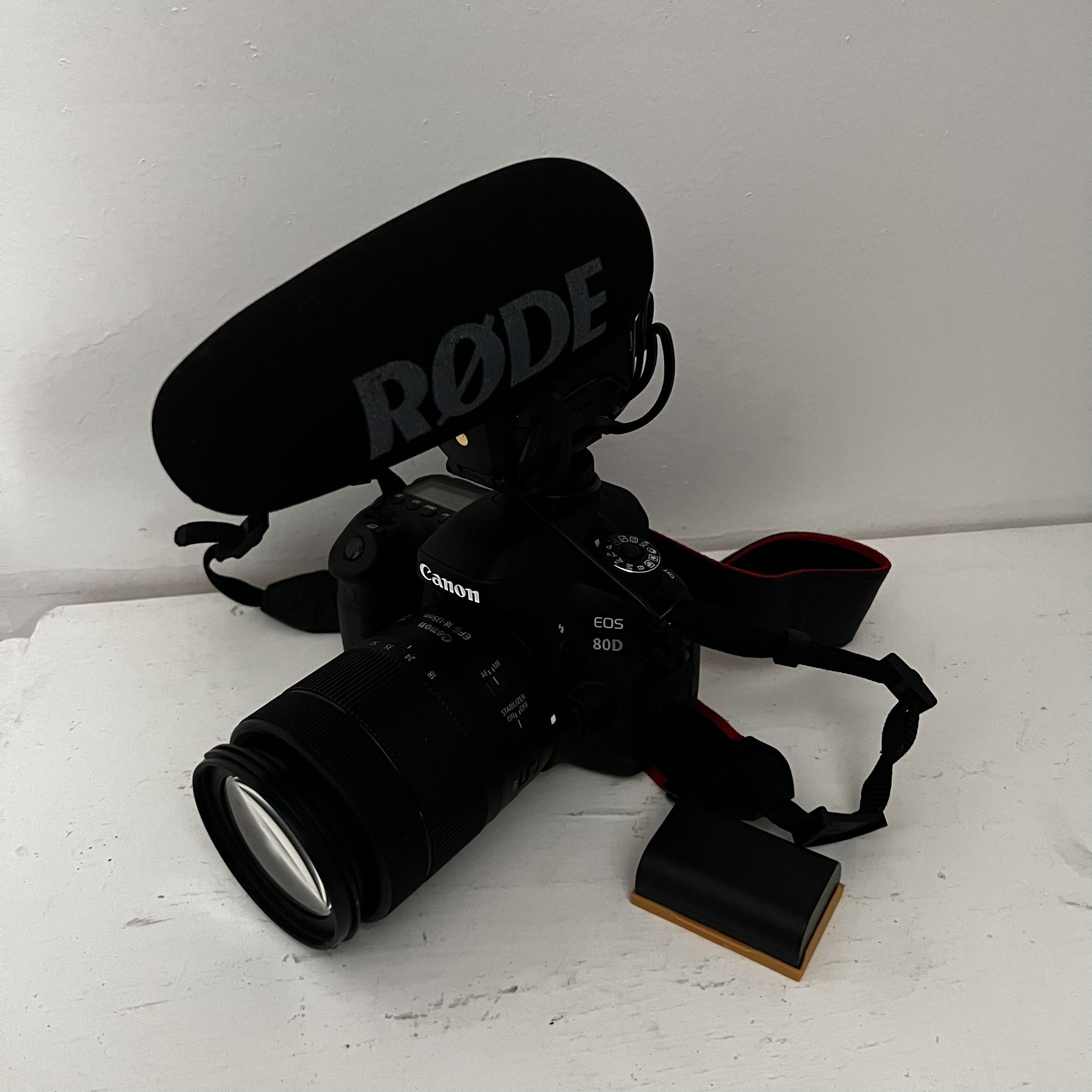 Canon 80D
