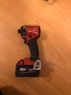 Drill + battery + ladder set + extras