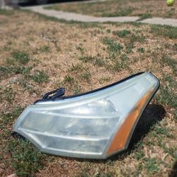 Ford 2008-2015 Focus Head Lights 