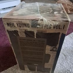Neal Young Archive Vol 1