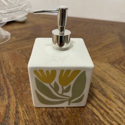 Brand New Soap Pumper 