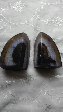 Amethyst book ends