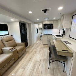 2025 Brinkley Model I 265