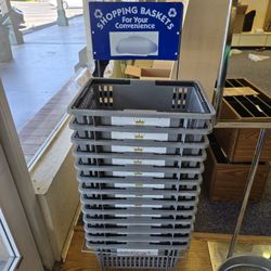 13 Shopping Baskets w/Stand